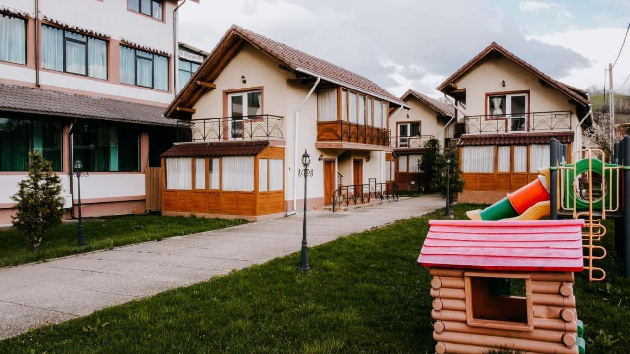 Hotel,Villas&Events Bran Bran (Brasov) Buitenkant foto