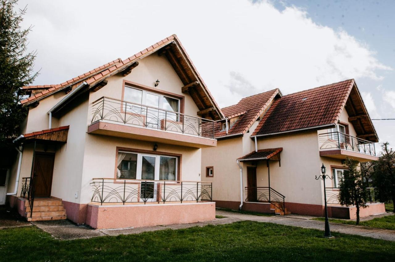 Hotel,Villas&Events Bran Bran (Brasov) Buitenkant foto