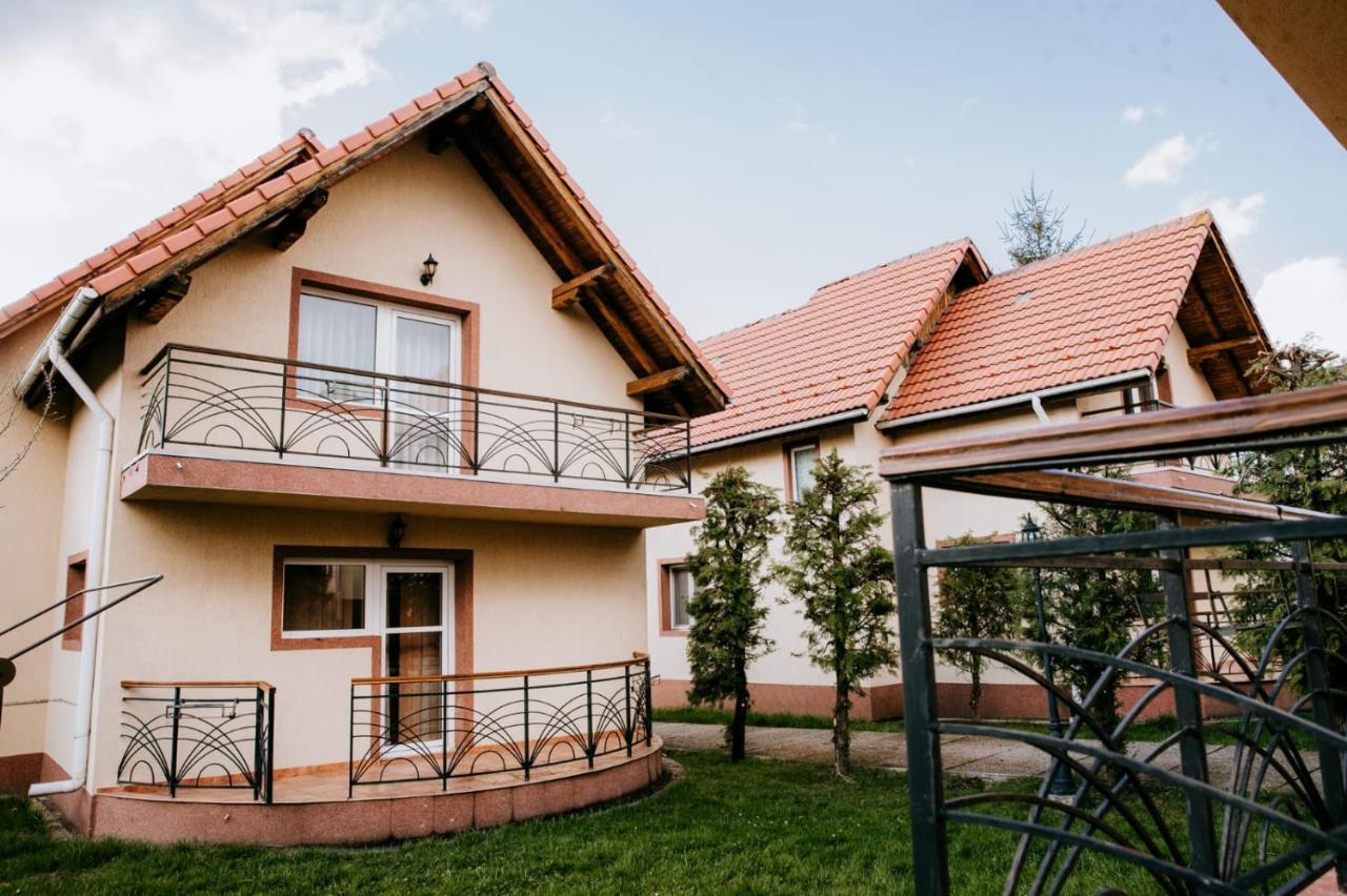 Hotel,Villas&Events Bran Bran (Brasov) Buitenkant foto